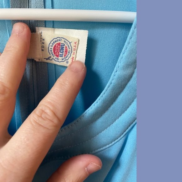 Vintage Azure Blue Gown - Picture 6 of 9